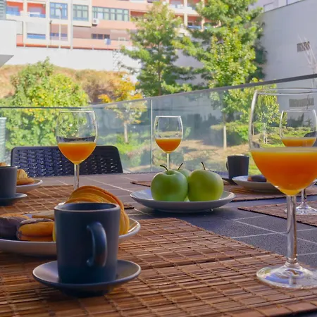 아파트 Portucale ! Benfica Lux Garden 리스본