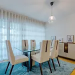 Apartamento Portucale ! Benfica Lux Garden Lisboa