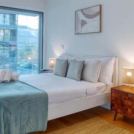 Portucale ! Benfica Lux Garden アパート *