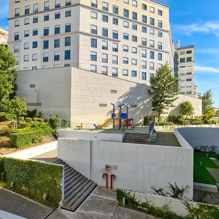Portucale ! Benfica Lux Garden شقة Lisboa